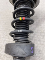 Volkswagen / Touareg / Амортизатор подвески