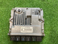 Audi / A6 / Блок управления двигателем
