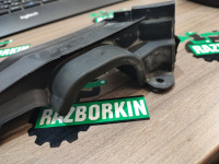 BMW / 5-Series / Уплотнительная резинка капота