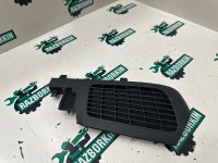 Audi / Q5 / Решетка вентиляционная