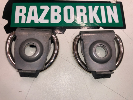 Mercedes-Benz / GLC 250d 4-matic / Крючок багажника