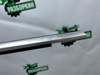 Audi / Q8 / Молдинг двери