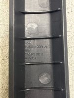 Volkswagen / Touareg / Обшивка стойки