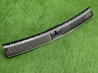 Volkswagen / Touareg / Накладка замка багажника