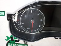 Audi / A6 / Панель приборов