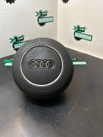 Audi / A3 / Подушка безопасности в руль