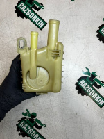 Audi / Q7 / Бачок гидроусилителя руля