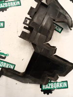 Audi / Q5 / Воздуховод радиатора