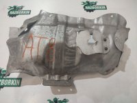 BMW / X1 / теплозащитный экран