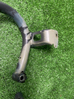 Mercedes-Benz / 190e / Петля багажника