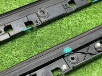 Ford / EXPLORER / Кронштейн молдинга