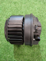 Audi / A6 / Мотор печки