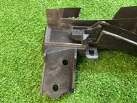 Audi / Q7 / Кронштейн