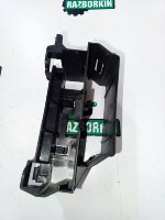 Audi / Q7 / Кронштейн