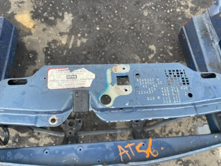 Mercedes-Benz / 260E / Телевизор (передняя панель)