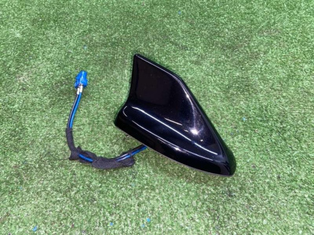 Ford / EXPLORER / Антенна на крышу