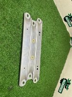 BMW / X5 / Кронштейн усилителя