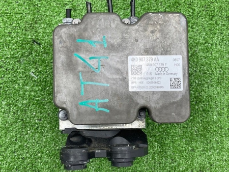 Audi / A6 / Блок ABS