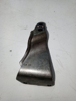 Volkswagen / Touareg / Кронштейн Volkswagen / Touareg / Кронштейн