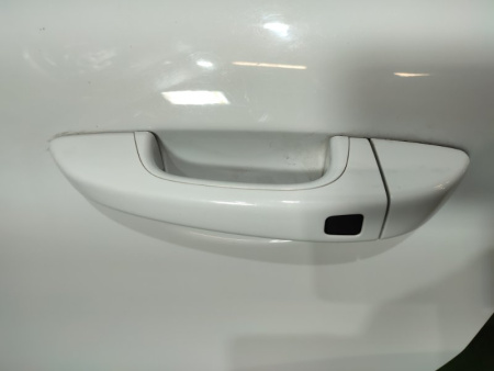 Porsche / Cayenne / Дверь боковая
