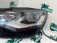 Audi / A6 / Фара галогеновая