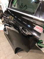 Porsche / Cayenne / Дверь боковая