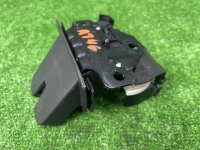 Audi / Q7 / Замок багажника