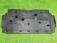 Audi / A6 / Накладка пола