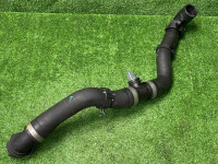 Porsche / Cayenne / Патрубок радиатора