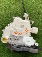 Volkswagen / Touareg / Замок двери комплект