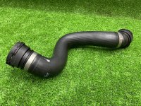 BMW / 7-Series / Патрубок радиатора