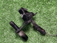 Mercedes-Benz / 300E / Замок капота