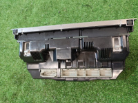 Audi / Q7 / Блок управления климат-контролем