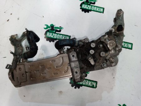 Mercedes-Benz / E-Class / Радиатор EGR
