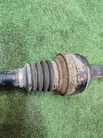 Volkswagen / Touareg / Приводной вал