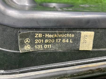 Mercedes-Benz / 190e / Фонарь задний