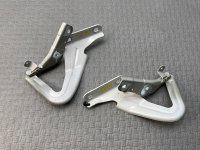 Ford / EXPLORER / Петля капота