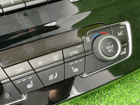BMW / X1 / Блок управления климат-контролем