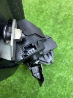 Volkswagen / Touareg / Замок багажника Volkswagen / Touareg / Замок багажника