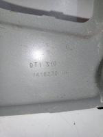 BMW / X5 / Кронштейн крыла