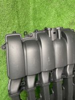 Volkswagen / Touareg / Коллектор впускной