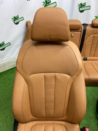 BMW / X5 / Комплект сидений