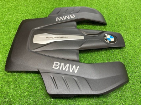 BMW / X5 / Декоративная крышка двигателя