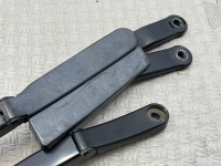 Volkswagen / Touareg / Поводок дворников