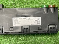 Audi / SQ8 / Разъем USB Type C