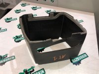 Mazda / 3 / Крепление аккумулятора