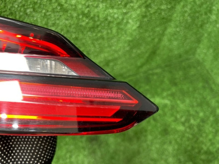 Audi / S5 / Фонарь задний