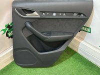 Audi / Q3 / Обшивка двери