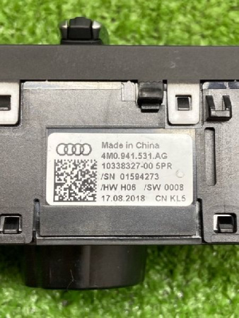 Audi / Q7 / Блок управления светом