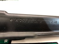 Mercedes-Benz / GLC 250d 4-matic / Кронштейн потолочной ручки